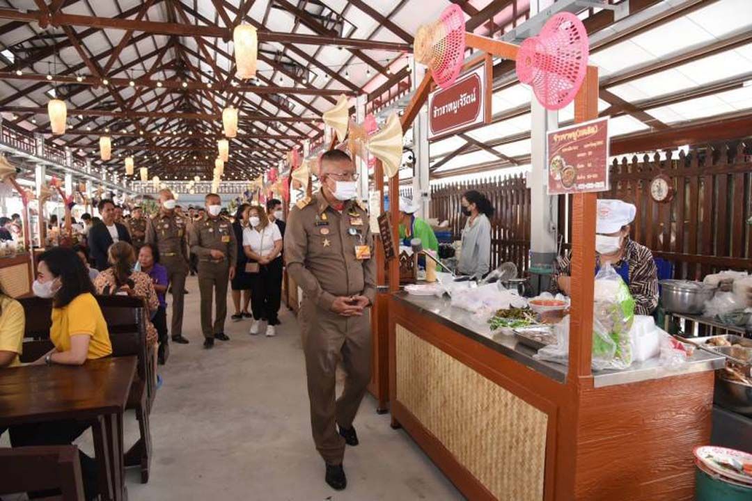 'พ.ต.อ.ธรรมนิธิ'ประธานเปิดพิธีทำบุญเปิดตลาดทรัพย์สิน (ท่าไข่) จังหวัดฉะเชิงเทรา