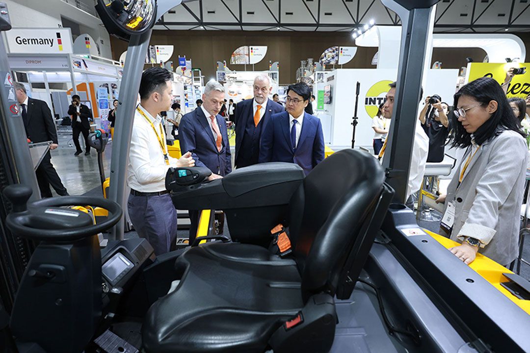 ปิดฉากยิ่งใหญ่ LogiMAT | Intelligent Warehouse 2023