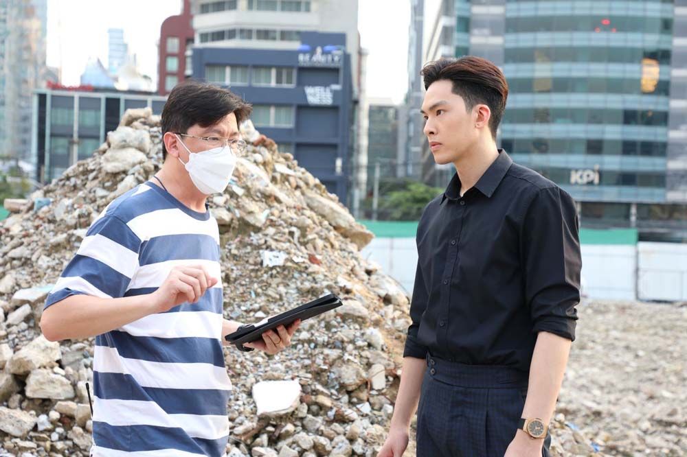 ทำความรู้จัก ‘อู๋-กิตติภณ’ พระเอกน้องใหม่ ช่อง 3  ดีกรีนักเรียนนอกประเดิม ‘กลเกมรัก’ เรื่องแรกสุดปัง!