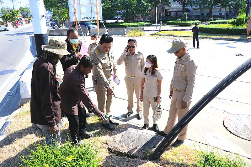 ผอ.ลาดพร้าวนำคณะลุยตรวจ  พื้นที่ถนนประเสริฐมนูกิจ 5-21