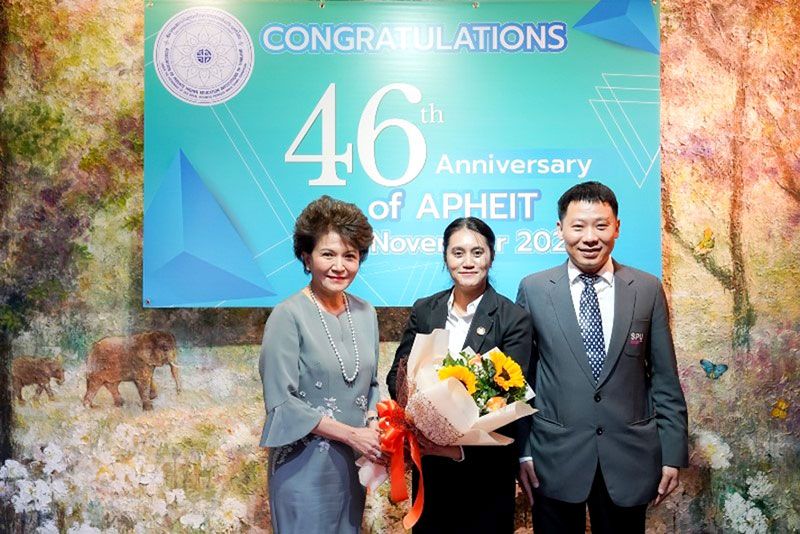 นักศึกษาและบุคลากร ม.ศรีปทุม  คว้า 9 รางวัล จาก สสอท.