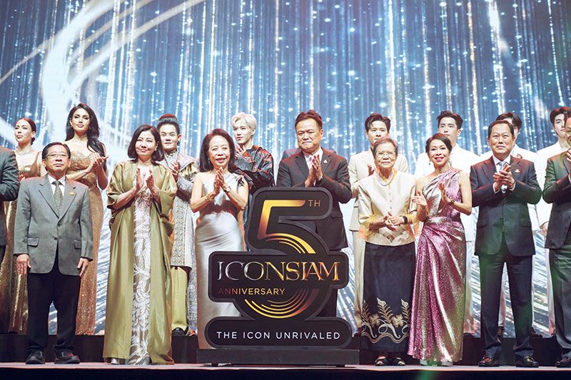 ‘ไอคอนสยาม’ ฉลองครบรอบ 5 ปี กับความสำเร็จระดับโลก  สร้างมหาปรากฏการณ์รังสรรค์กิจกรรมความบันเทิงสุดยิ่งใหญ่