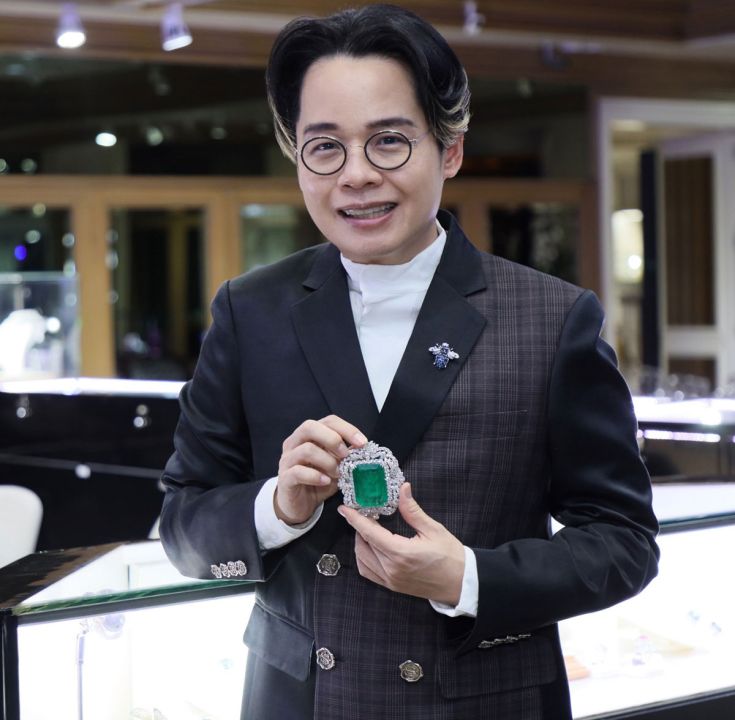 ‘บิวตี้ เจมส์’ เปิดปฐมบทใหม่ โชว์รูมจิวเวลรี่หรูใจกลางศาลาแดง