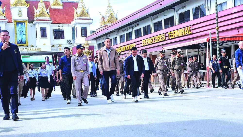 สัญจร‘สระแก้ว’  นายกฯเคลียร์ชายแดน  เร่งเปิดรับนักท่องเที่ยว