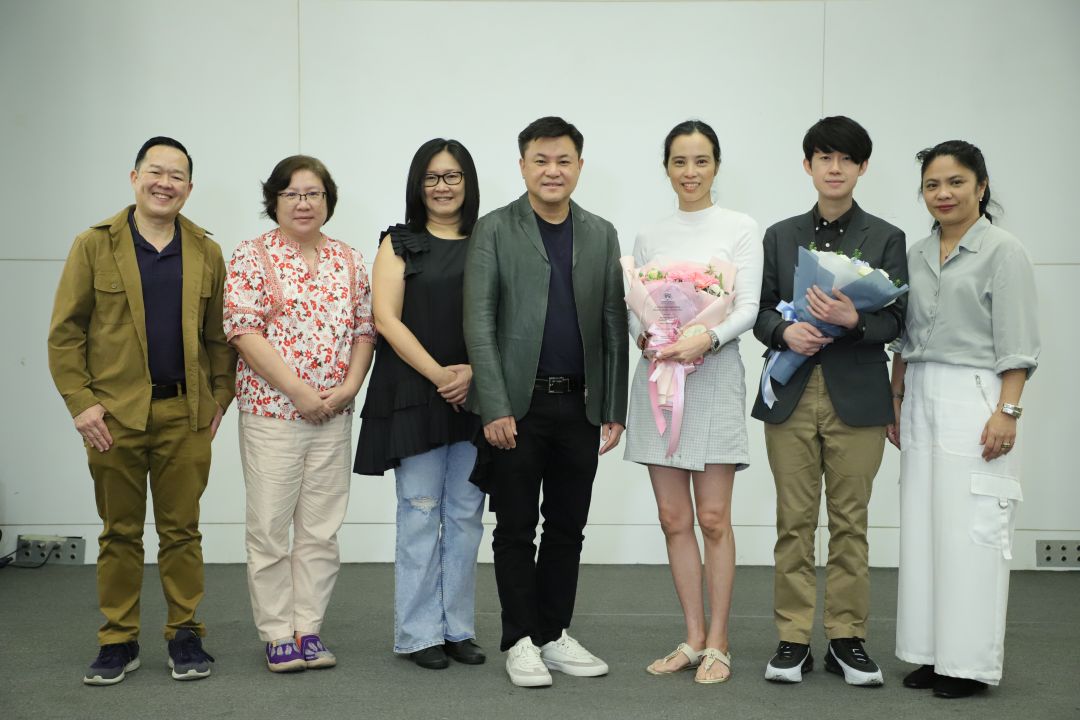 โครงการ'ช่องวันอ่านเอา' ปี 4 ประกาศผลผู้ชนะ 'บอย ถกลเกียรติ' มอบโล่แก่นักเขียนมือทอง