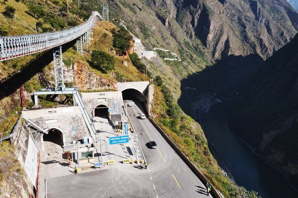 Science Update : จีนเปิดใช้ ‘ห้องแล็บใต้ดินลึกสุด-ใหญ่สุด’ ในโลก