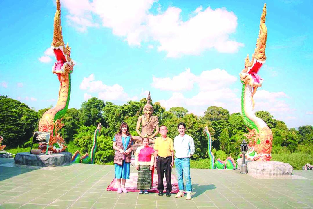 ‘น้อย,แห้ว’ เที่ยวสายมู ซอกแซกวัดแก่งคอย  ย้อนรอยสงครามโลก ครั้งที่ 2