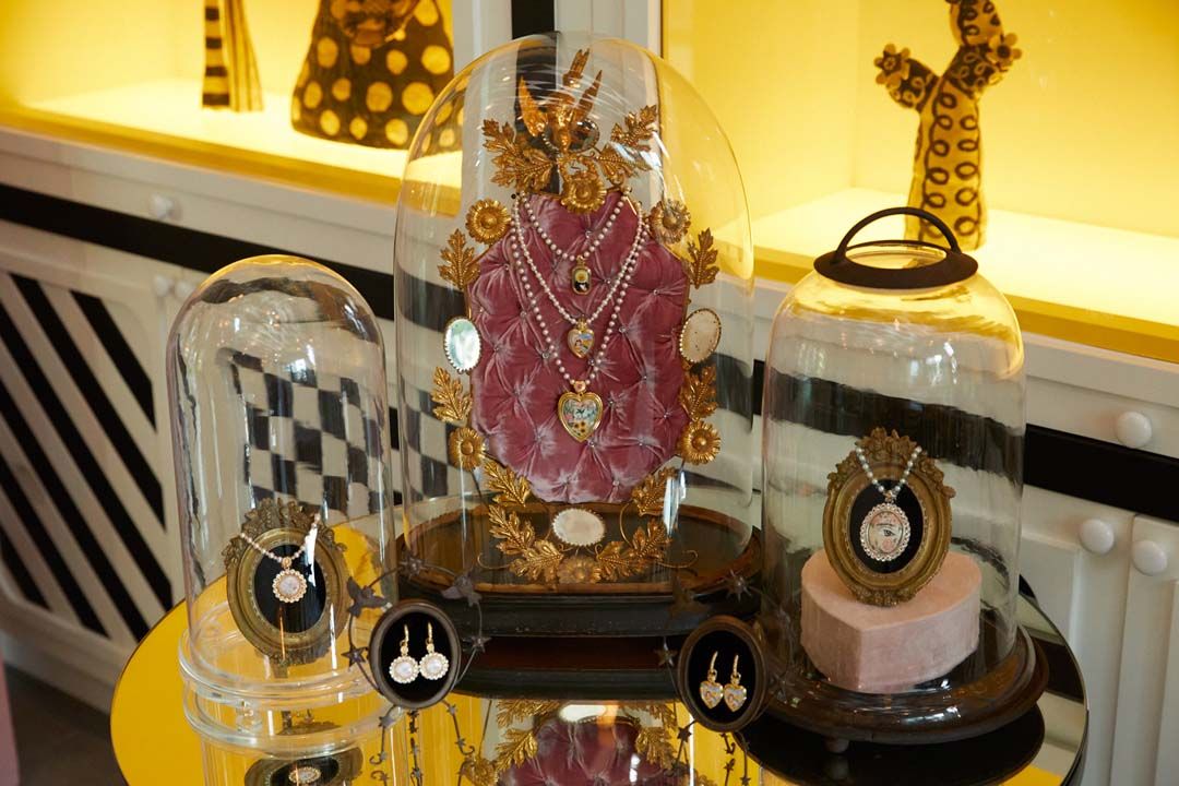 ยลโฉมเครื่องประดับดีไซน์เรียบหรู‘สเรทซิส ไฟน์ จิวเวลรี’