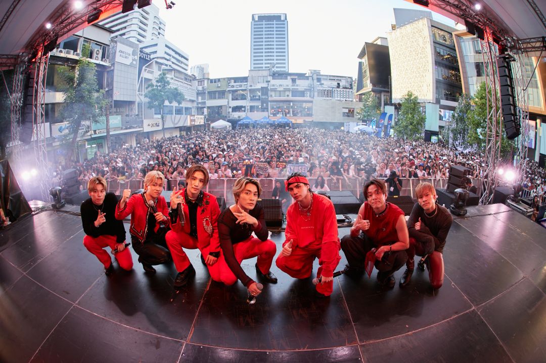 'สยามแตก! 2 วัน วัยรุ่นครึ่งล้านแห่ร่วมงาน Pepsi, PMCU, NYLON Thailand present ‘Siam Music Fest 2023’ เทศกาลดนตรีฟรีที่ใหญ่ที่สุดในประเทศ!