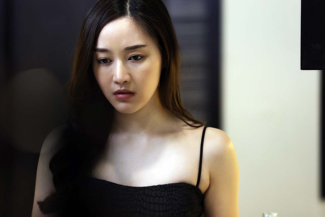 ‘พลอย-ชนิกานต์’ พลิกร้ายครั้งแรก  ชี้ตบมือข้างเดียวไม่ดัง ในซีรี่ส์  ‘เปลือกรักปมลวง HANGOUT’