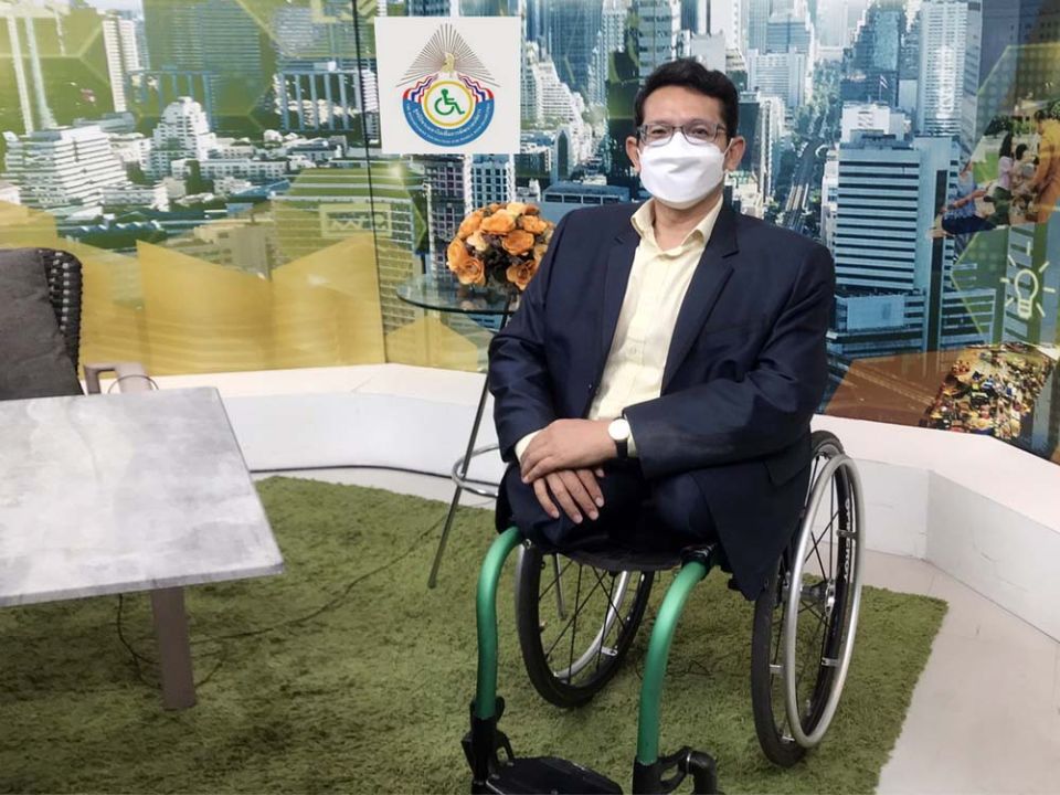 เซเลบฯ สายบุญชวนคนไทยสร้างกุศลรับปีใหม่เพื่อน้องผู้พิการ