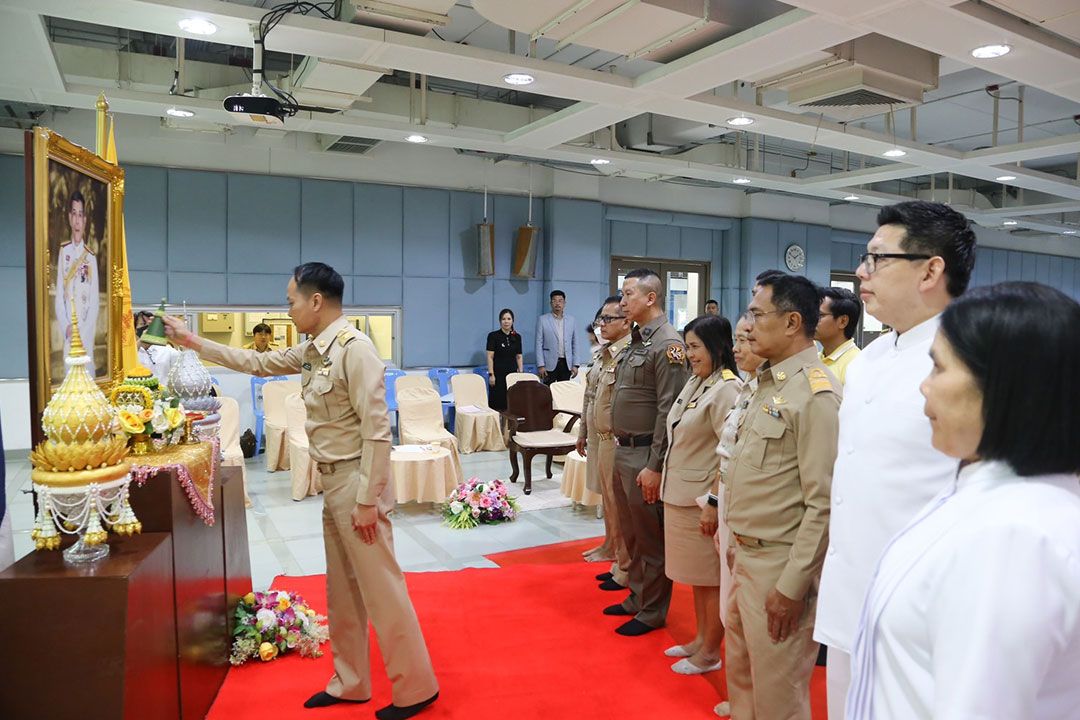 อำเภอคลองหลวง ร่วมวัดพระธรรมกาย และผู้นำชุมชน ปฏิบัติธรรมถวายพระราชกุศล