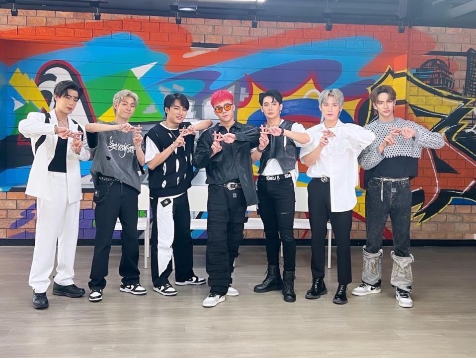 ฮอตข้ามปีตารางคิวแน่นเอี้ยด'Hashtax'เตรียมลุยบิ๊กโปรเจกต์ ซีรีส์ & เพลง ปี 2024