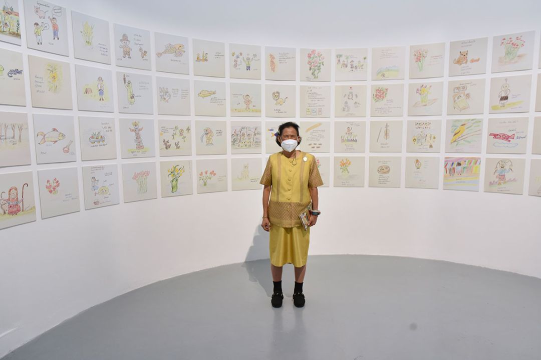 นิทรรศการภาพถ่ายฝีพระหัตถ์ ‘บ้านเขา เมืองเรา : Theirs and Ours’