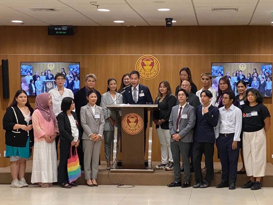 ‘ดร.ชายแฮ็คส์’สุดปลื้ม! นั่งเก้าอี้ กมธ. สมรสเท่าเทียม