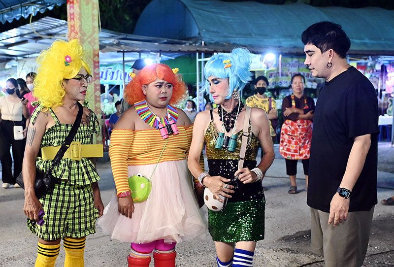 ‘พชร์ อานนท์’ พร้อมฟาด! ความฮาไม่ยั้ง ภาพยนตร์ ‘อีสานตุ๊ดซี่’ ม่วนคักจัดเต็มใน ‘โมโนแมกซ์’