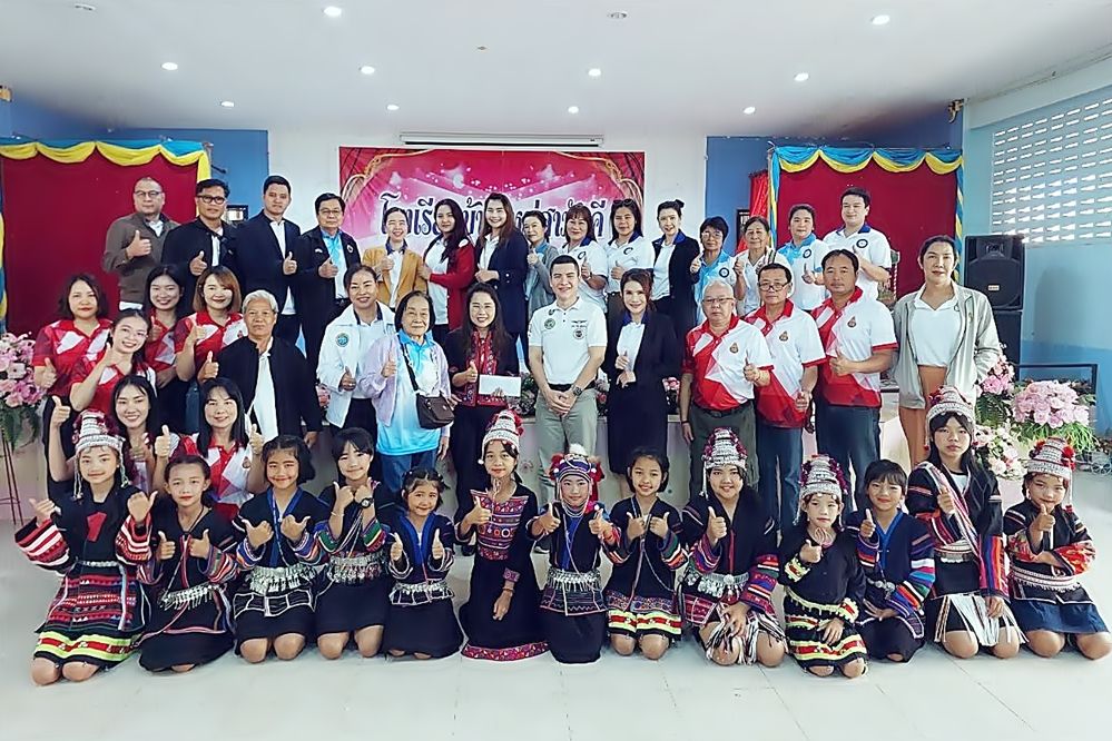 'สมาคมเพื่อการศึกษาทางไกล'จับมือองค์กรพันธมิตร..เยี่ยมเยียนและบริจาคสิ่งของให้นักเรียนผู้ด้อยโอกาส