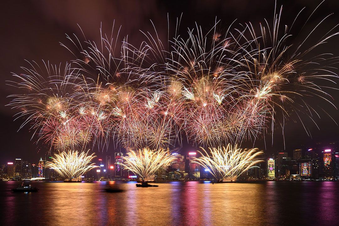 สีสันตรุษจีน ฉบับ ‘โลคอลฮ่องกง’ ทำความรู้จักวิถีงานเทศกาลที่คนไม่ค่อยรู้จัก และเที่ยวอีเวนท์ต้องห้ามพลาด!