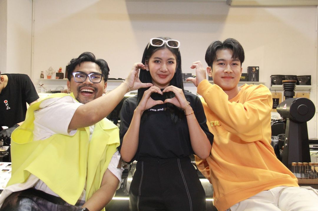 ต้อนรับตรุษจีน 'นิว พาซ่า' จัดใหญ่ เปิดตัว 'ภูมิ'เชิดสิงโตพร้อม'มะเหมี่ยว' เซอร์ไพรส์