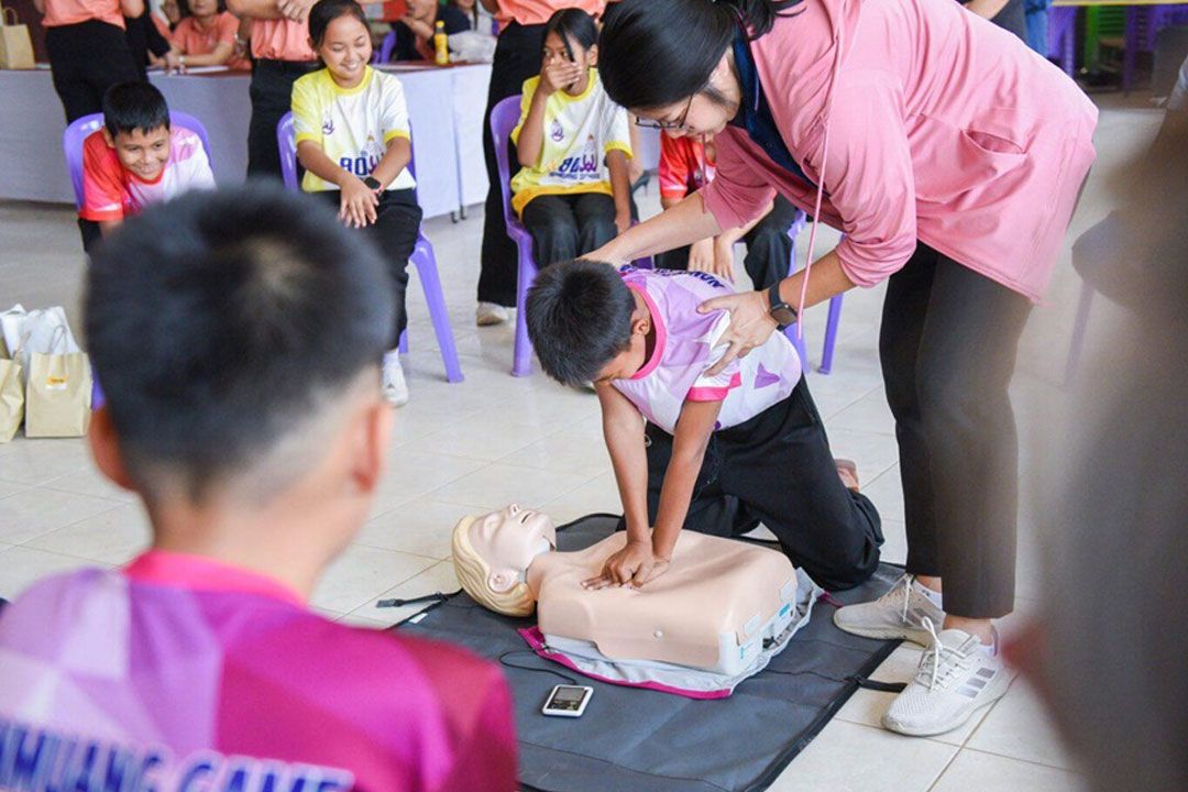 มข.เสริมความรู้ CPR อบรมปฐมพยาบาลเบื้องต้นหนุนชุมชนเคียงมอน่าอยู่