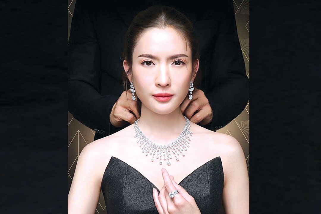 ยูบิลลี่ ไดมอนด์ ฉลองครบรอบ 95 ปี เปิดตัว‘แอฟ-ทักษอร’Friend of Jubilee Diamond