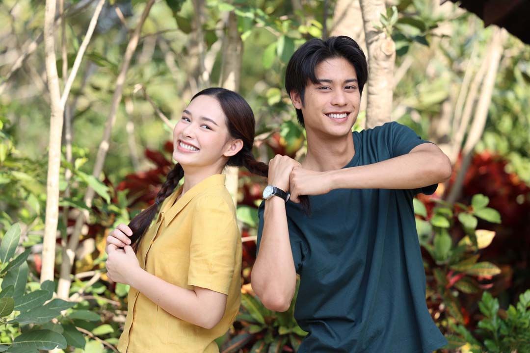 จิ้นจนได้เรื่อง!! ‘ออกัส-นํ้าฟ้า’ ชวนดูโค้งสุดท้าย “รักท่วมทุ่ง” ทางช่อง 3