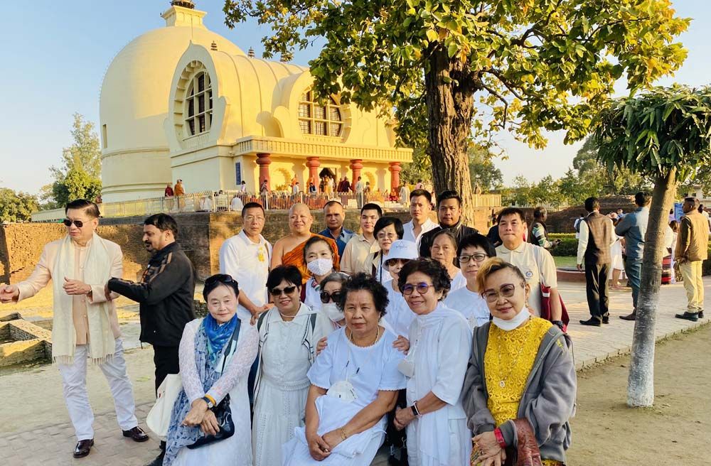 ตะลอนเที่ยว : งานสมโภชและนมัสการพระบรมสารีริกธาตุ วัดไทยกุสินาราเฉลิมราชย์