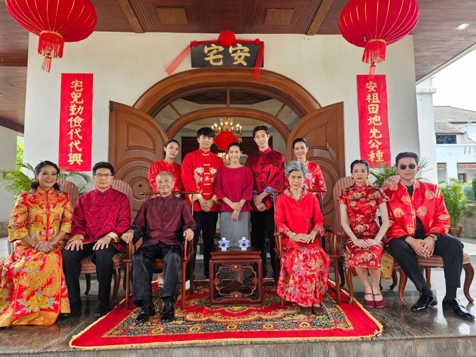 ‘กบ-ปภัสรา’ เปิดเรื่อง ‘สองทระนง’ สุดยิ่งใหญ่! ส่ง ‘เมฆ-มันนี่’ เล่นบู๊ประกบ ‘อินดี้-อินทัช’ เผยปมความขัดแย้ง