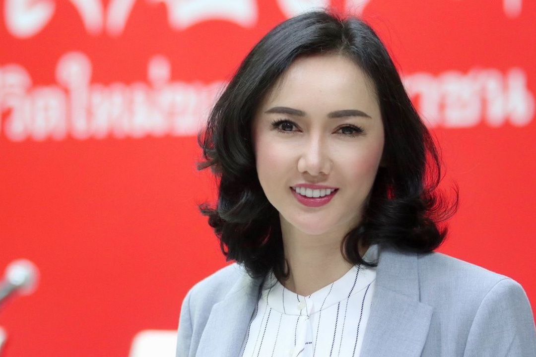 ‘ลิณธิภรณ์‘ ถาม ก้าวไกล ค้านตัดงบเรือฟริเกต ฝ่ายค้านสร้างสรรค์ตรงไหน?