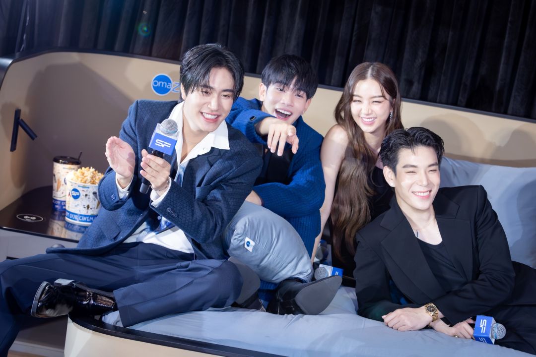 FRIENDS OF SF 'เจมีไนน์-โฟร์ท'ชวน 'เจเจ-ต้าเหนิง'สัมผัส CINEMA OF HAPPINESS ที่ 'เอส เอฟ เอ็กซ์ ซีเนม่า เซ็นทรัลลาดพร้าว'