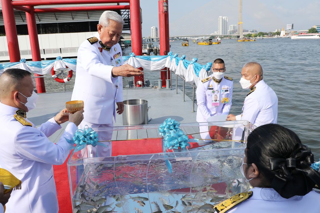 โปรดเกล้าฯให้ประธานองคมนตรี ไปในการบำเพ็ญพระราชกุศลปล่อยโค นก และปลา เนื่องในโอกาสวันคล้ายวันประสูติ'เจ้าฟ้าทีปังกรรัศมีโชติ'