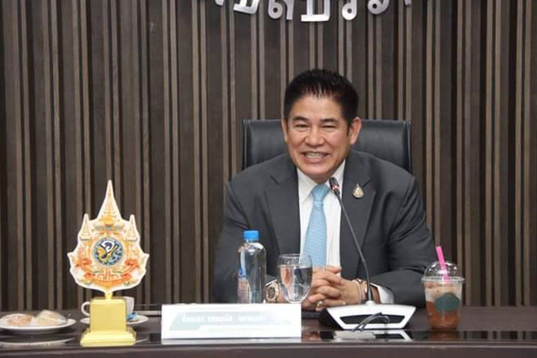 'ธรรมนัส'เรียกประชุมทุกหน่วยงาน เตรียมจัดกิจกรรมที่เกิดประโยชน์กับเกษตรกร เพื่อเฉลิมพระเกียรติ