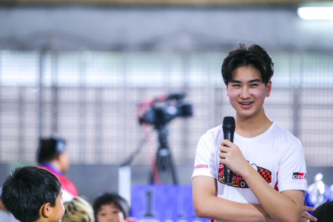 'มิย่า-โรเตอร์ ทองเจือ'นักขับรุ่นพี่ร่วมให้กำลังใจน้องๆ ในโครงการ 'จูเนียร์โกคาร์ทแอดวานซ์เทรนนิ่ง 2024'