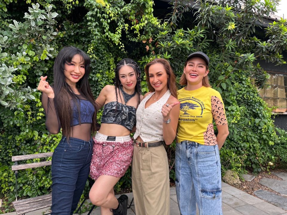 เปิดความลับ 'แคทรียา - หญิง - หว่าหวา - เบลล์' ใครกันที่ชอบหลงตัวเองและเรดาร์เรื่องผู้ชายพัง!?