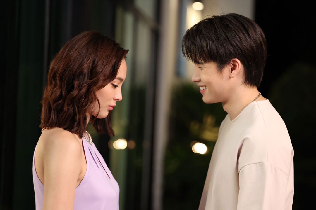 ‘มีน พีรวิชญ์-แพร์ พิชชาภา’ เดทแรกจูบฉ่ำหวานเว่อร์!