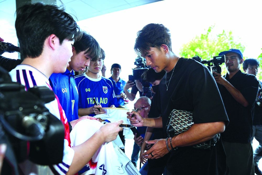 ‘ชนาธิป’ลั่นฟิตทันบู๊จีน!  ช้างศึกรายงานตัวลุยคัดบอลโลก