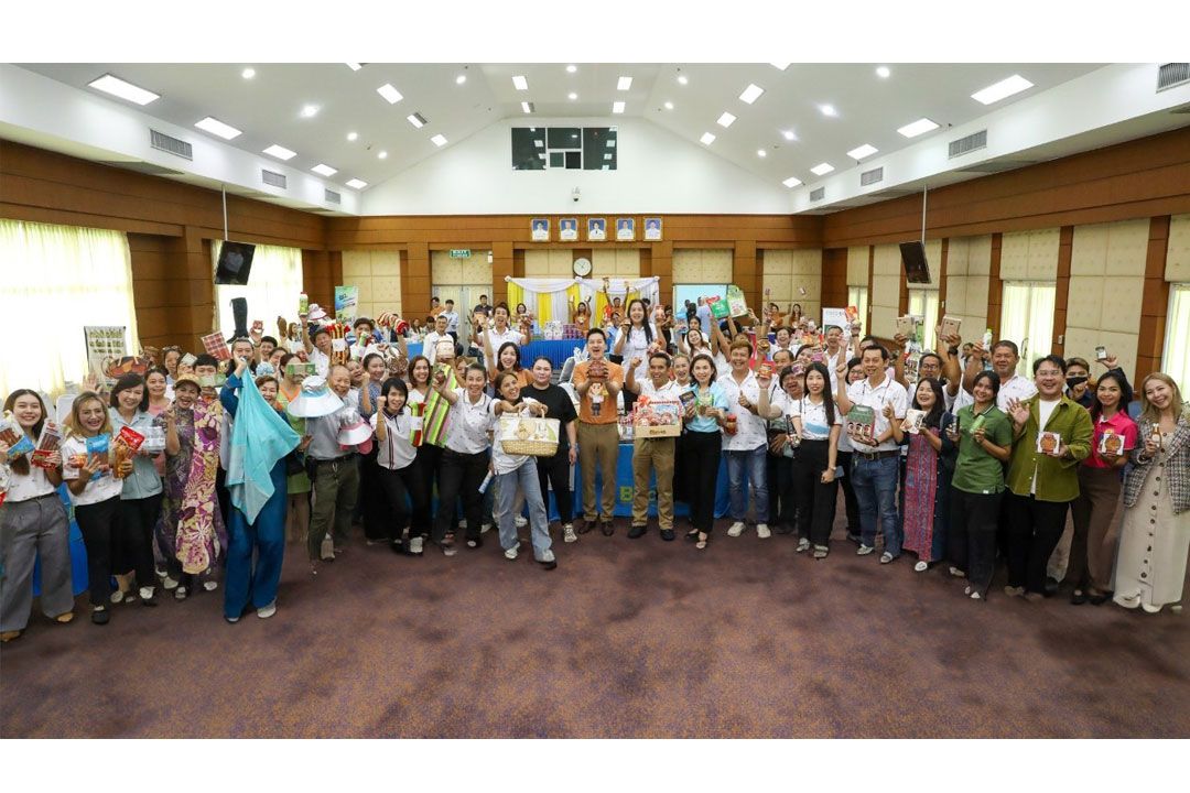 ปลุกซอฟต์ พาวเวอร์เมืองโอ่ง ติวเข้ม!การขายออนไลน์ กระตุ้นรายได้ท้องถิ่น