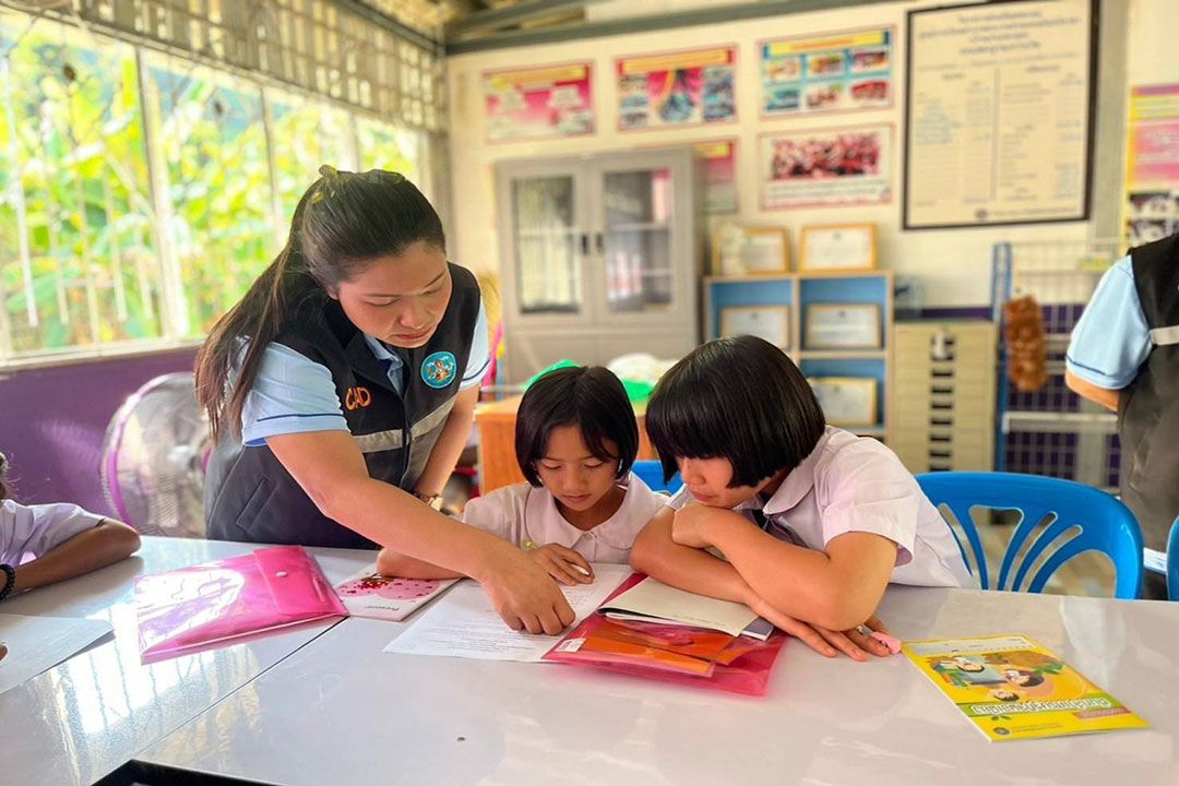 กตส.ปลูกฝังเยาวชนให้รู้จักการจดบันทึกบัญชี ส่งเสริมการออมผ่านกิจกรรมสหกรณ์นักเรียน