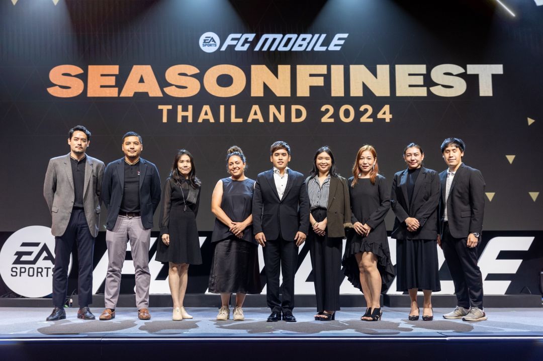 รักรุ่งงานพุ่ง! 'นิกกี้-ณฉัตร'คว้ารางวัล'Social Influencer of the Season'