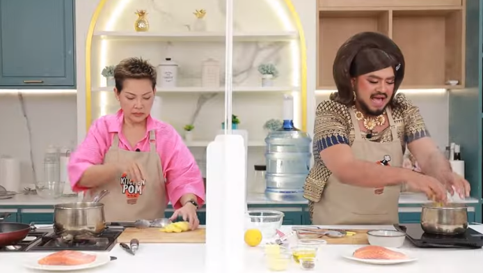 ลอเรน Powerpuff GAY ลงสังเวียน Kitchen Pom ปะทะเชฟป้อม ประลองฝีมือการทำอาหารแบบสับ!