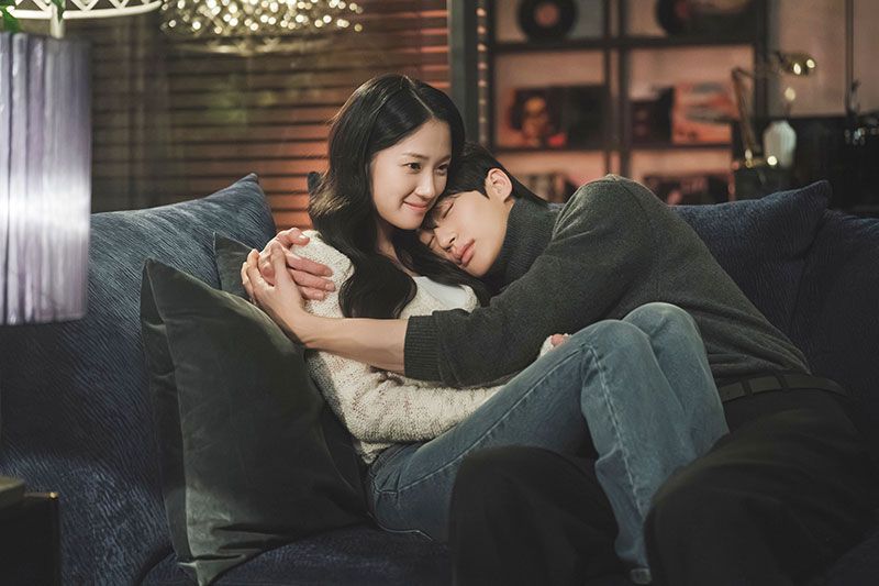 ‘Lovely Runner ข้ามเวลามาเซฟเมน’  ซีรี่ส์กระแสแรง ที่มีผู้ชมมากที่สุดบน Viu