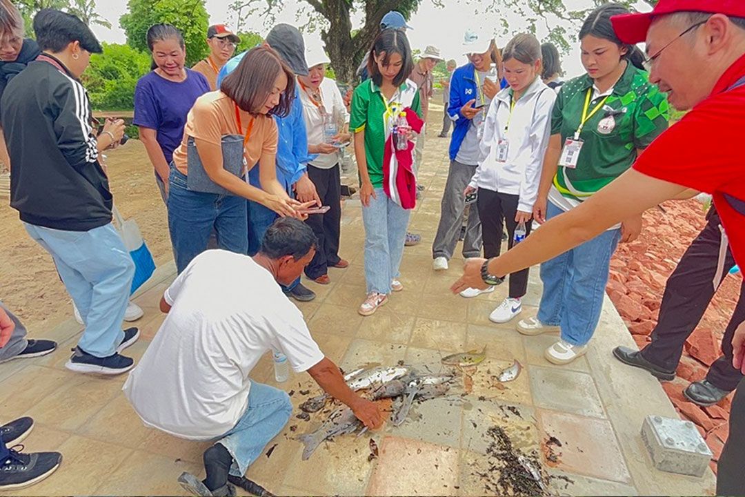 นักศึกษาจาก 6 สถาบันรับทุนอเมริกาศึกษาแม่น้ำโขงพบไหปลาร้าอายุกว่า 100 ปี