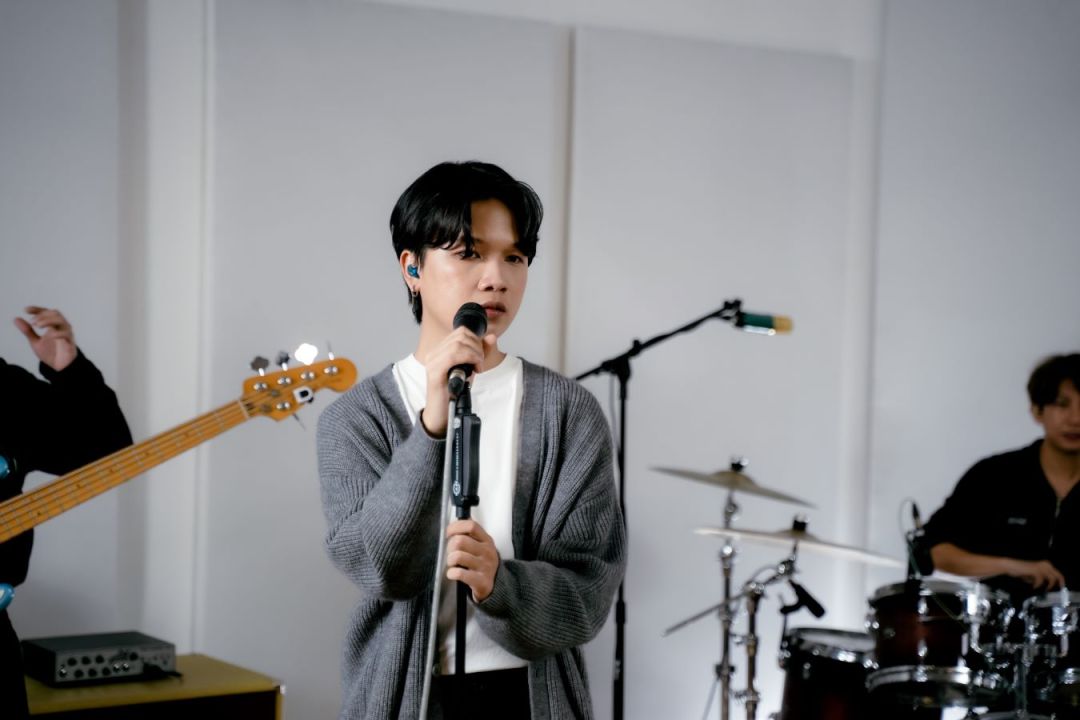 'PONCHET'ปล่อย LIVE SESSION สุดพิเศษ ในเพลง'พี่ชอบหนูที่สุดเลย'