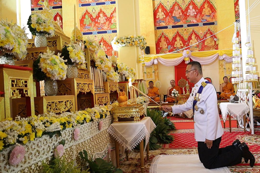 'โคราช'ประกอบพิธีเสกน้ำพระพุทธมนต์ศักดิ์สิทธิ์