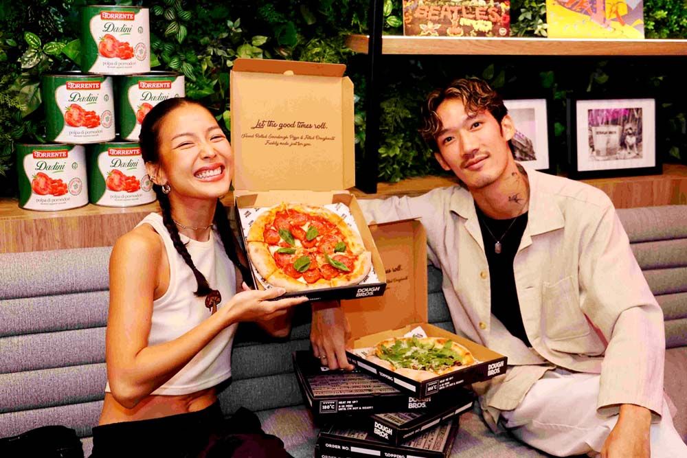 โด โบรส์ พิซซ่า แอนด์ โดนัท ฉลองเปิดสาขาแรก  พิซ่าซาวโดสุดอร่อยในตำนานและโดนัทไส้ทะลักมาไทยแล้ว