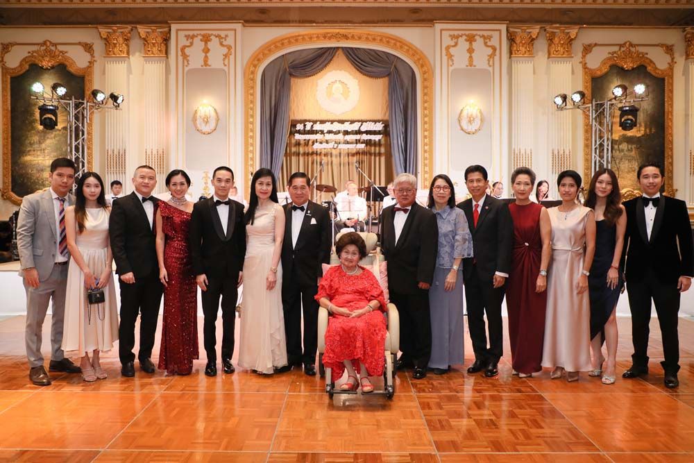 ปาร์ตี้ลีลาศฉลองวันเกิด 94 ปี ท่านผู้หญิงเพ็ญศรี วัชโรทัย