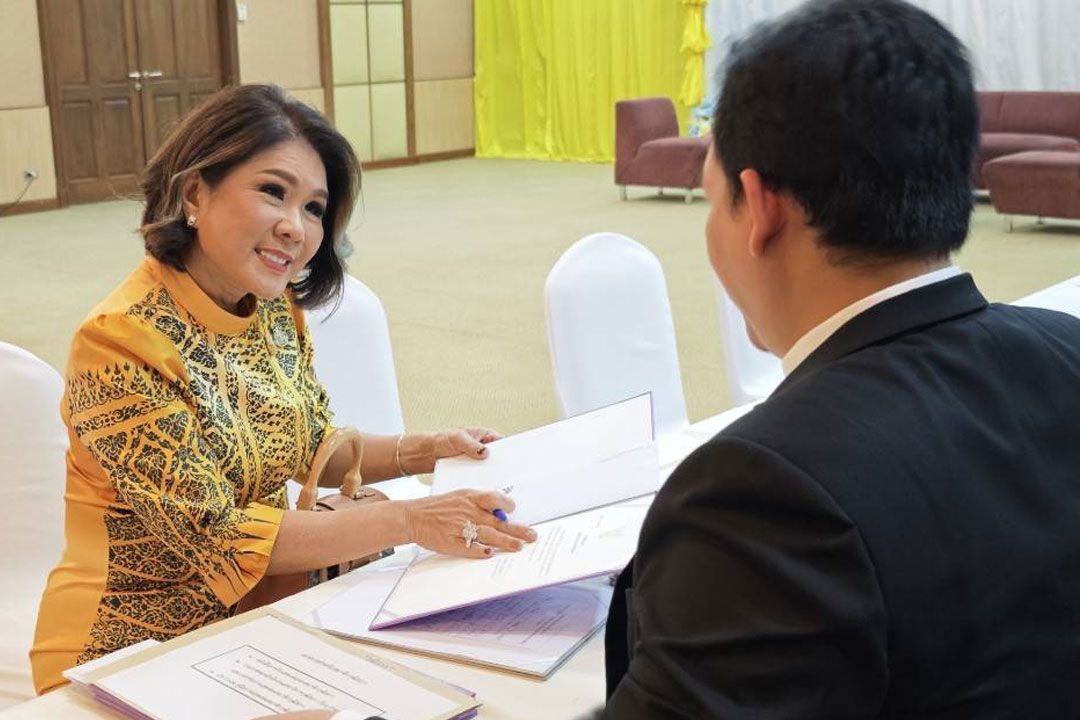 สว.หญิง'วราภัสร์' พร้อมทำหน้าที่ในด้านที่ตัวเองถนัด เพื่อปชช.-ประเทศชาติเป็นที่ตั้ง