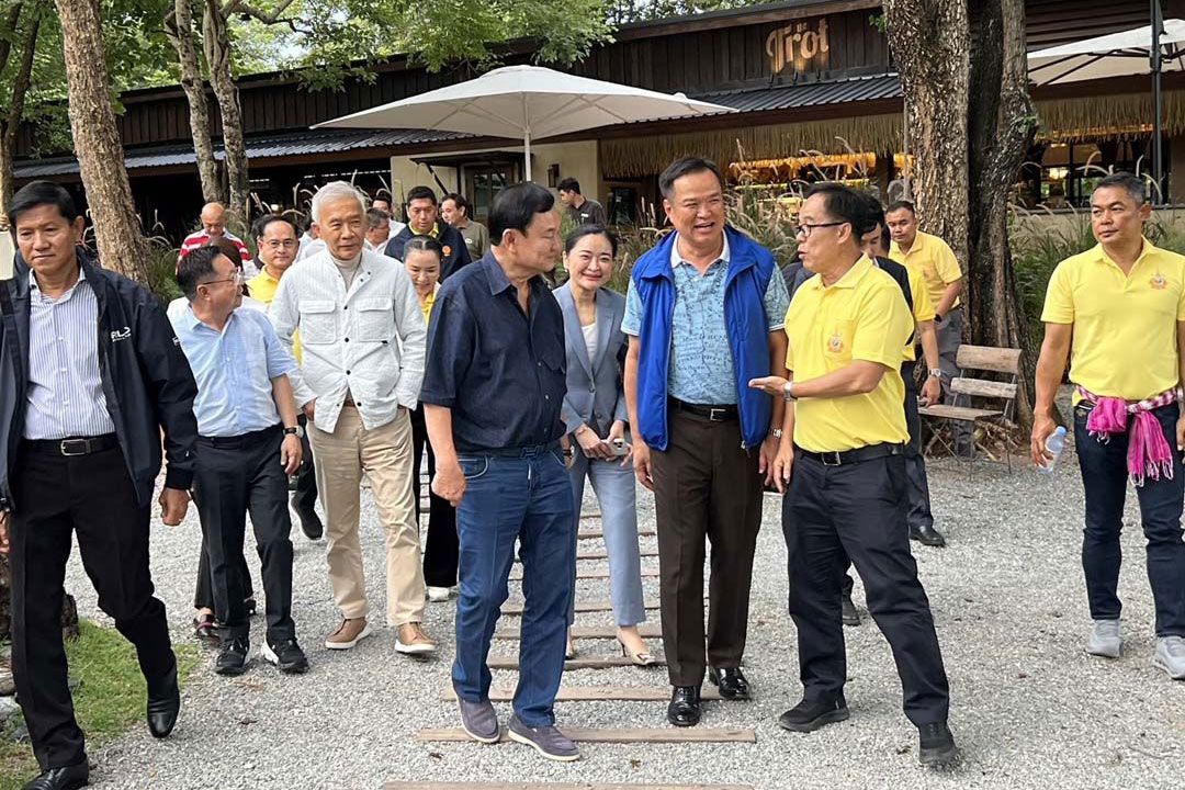 'อนุทิน'เตรียมส่งดอกไม้อวยพรวันเกิด'ทักษิณ'พรุ่งนี้