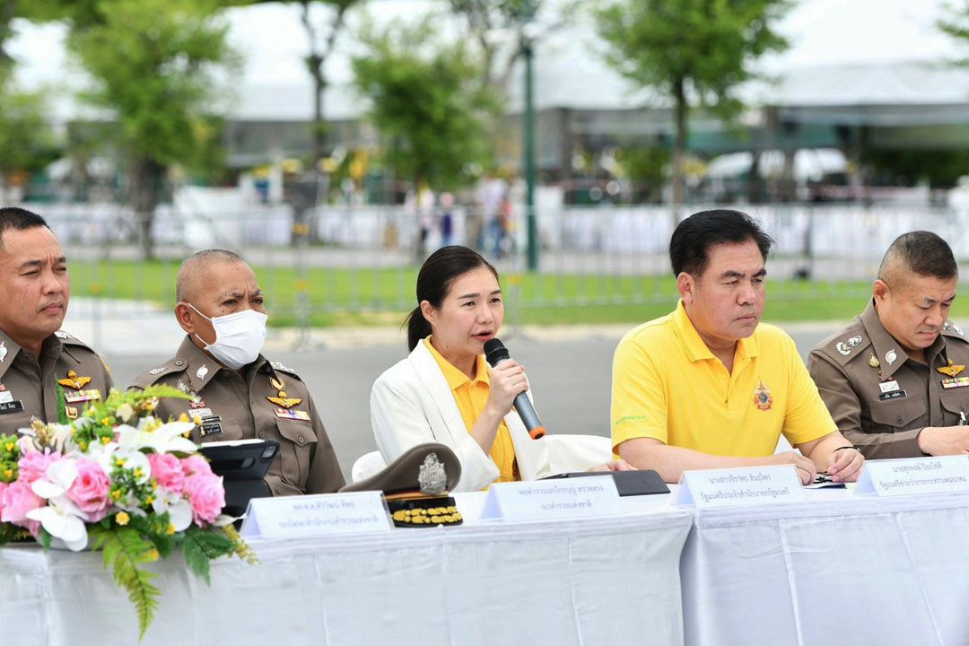 รัฐบาลเชิญชวนพสกนิกรไทย ร่วมพิธีจุดเทียนถวายพระพรชัยมงคล พร้อมกันทั่วประเทศ