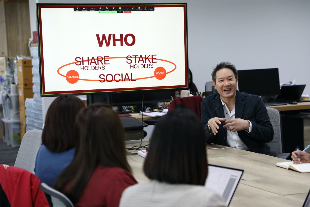 SRT ASSET ชัดเจนในจุดยืน เข้าถึงกลุ่มเป้าหมาย จัดอบรมการสื่อสารองค์กรให้กับพนักงาน